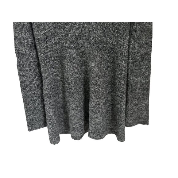 Reformation 100% Alpaca Gray Knit V-Neck Long Sleeve Sweater Size XSmall - Picture 4 of 10